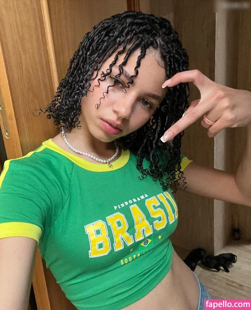 Larissa Kimberlly Onlyfans Photo Gallery 