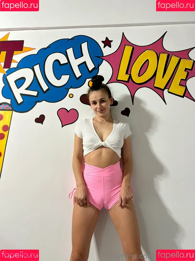 katerich21 Onlyfans Photo Gallery 