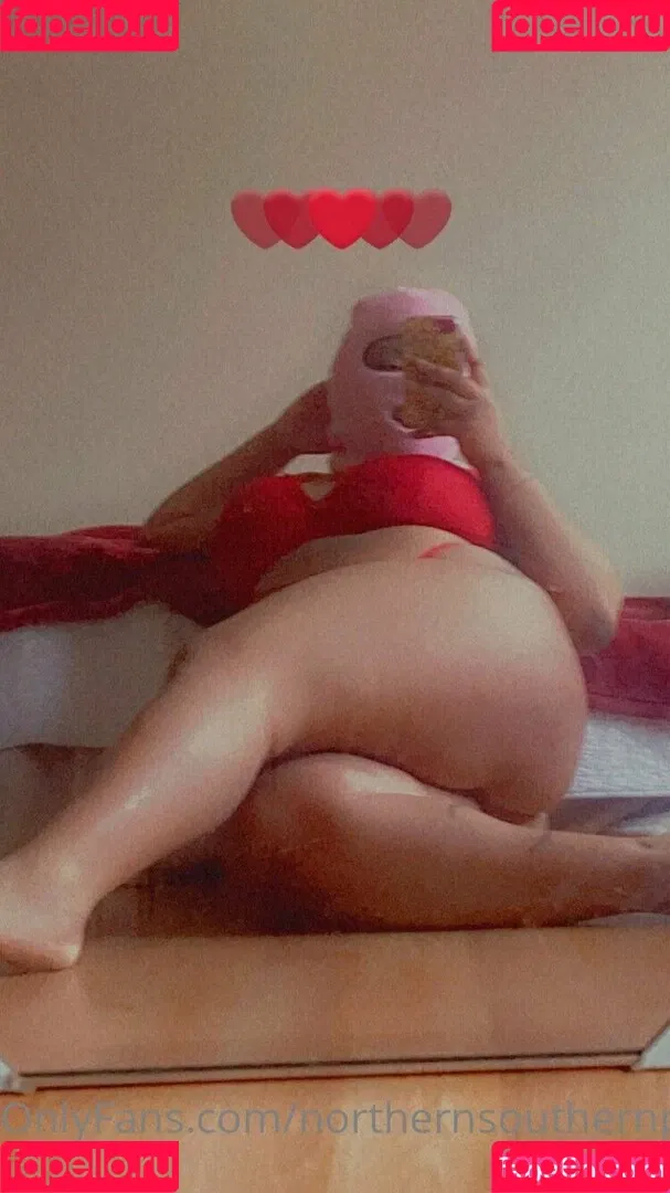northernsouthernpeach Onlyfans Photo Gallery 