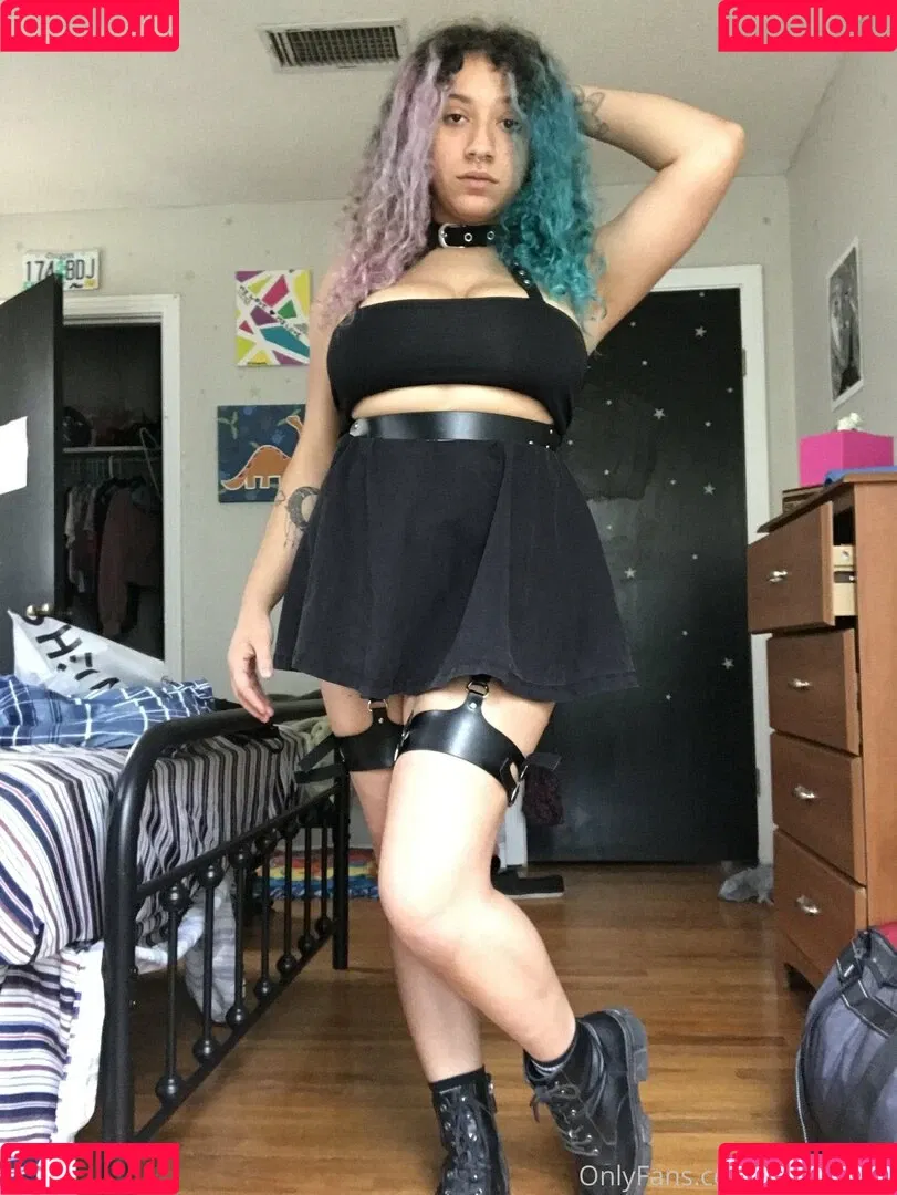 itselliemay Onlyfans Photo Gallery 