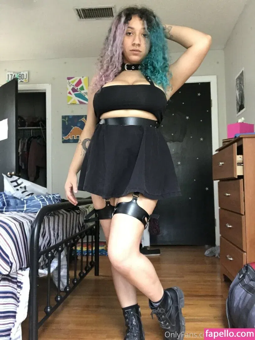 itselliemay Onlyfans Photo Gallery 