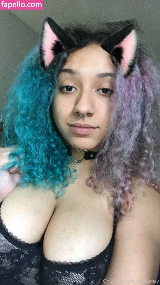 itselliemay Onlyfans Photo Gallery 