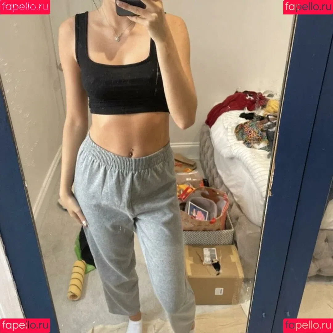 Lara Hopkins Onlyfans Photo Gallery 