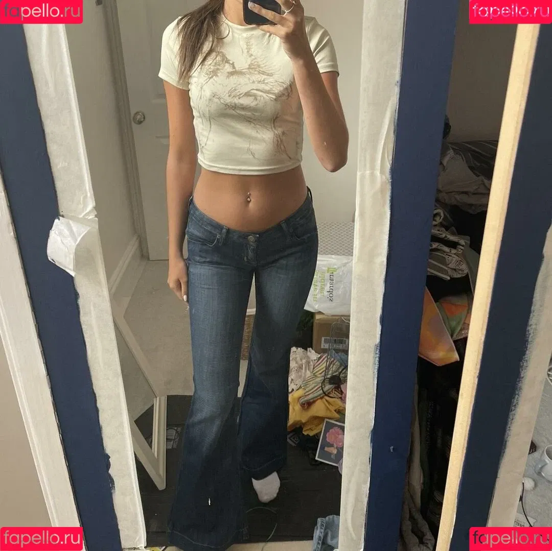Lara Hopkins Onlyfans Photo Gallery 