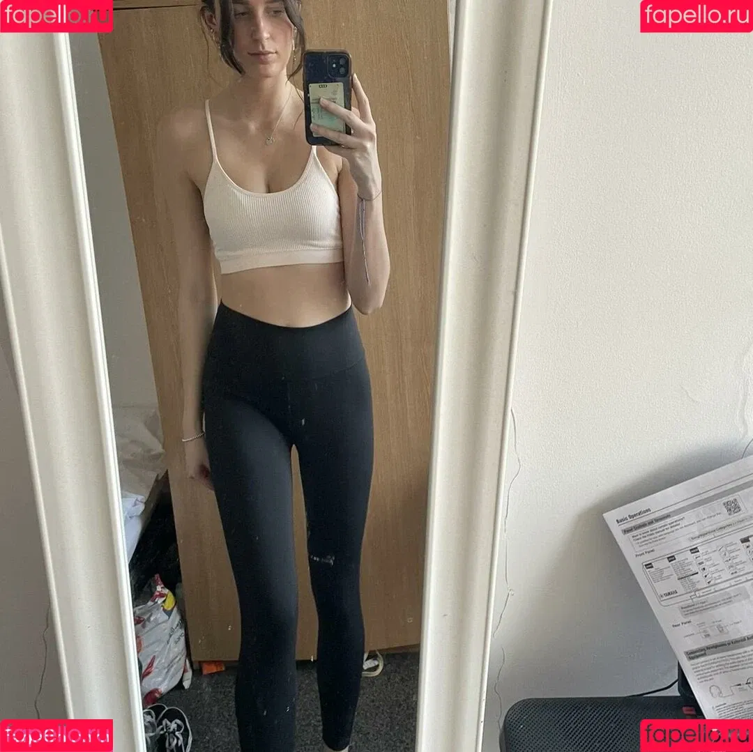 Lara Hopkins Onlyfans Photo Gallery 