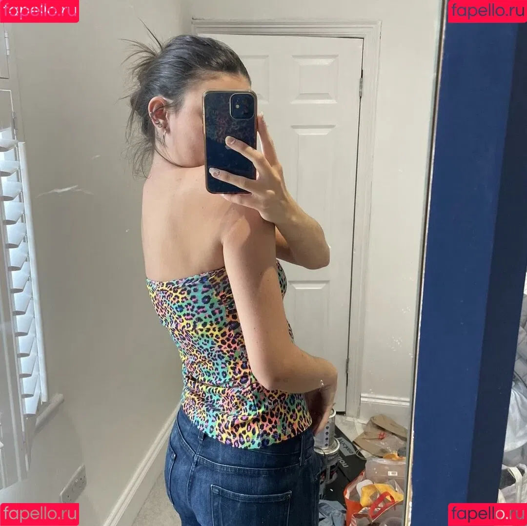 Lara Hopkins Onlyfans Photo Gallery 