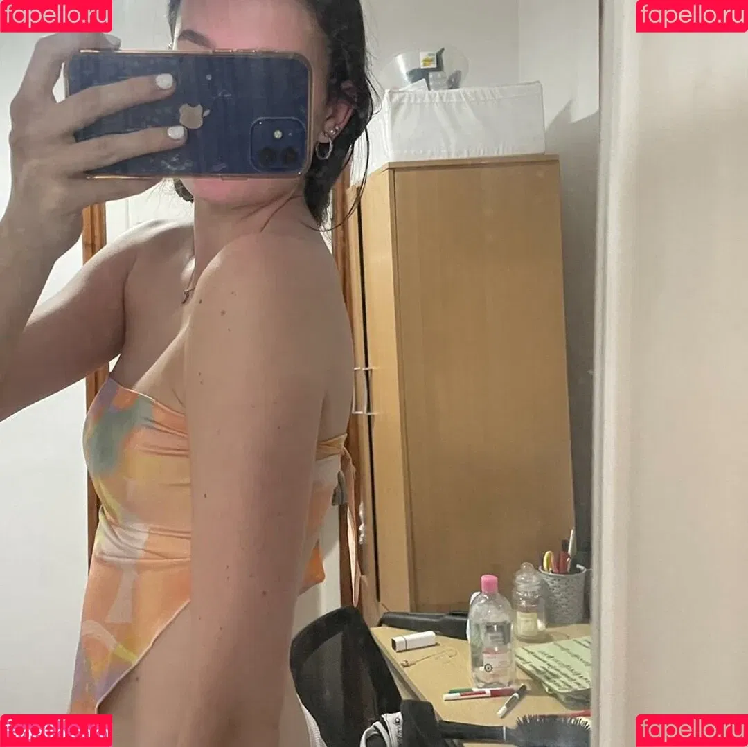 Lara Hopkins Onlyfans Photo Gallery 