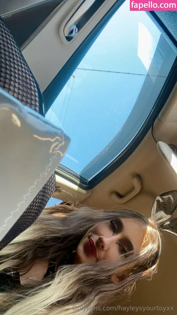 hayleysyourtoyxx Onlyfans Photo Gallery 