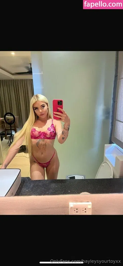hayleysyourtoyxx Onlyfans Photo Gallery 