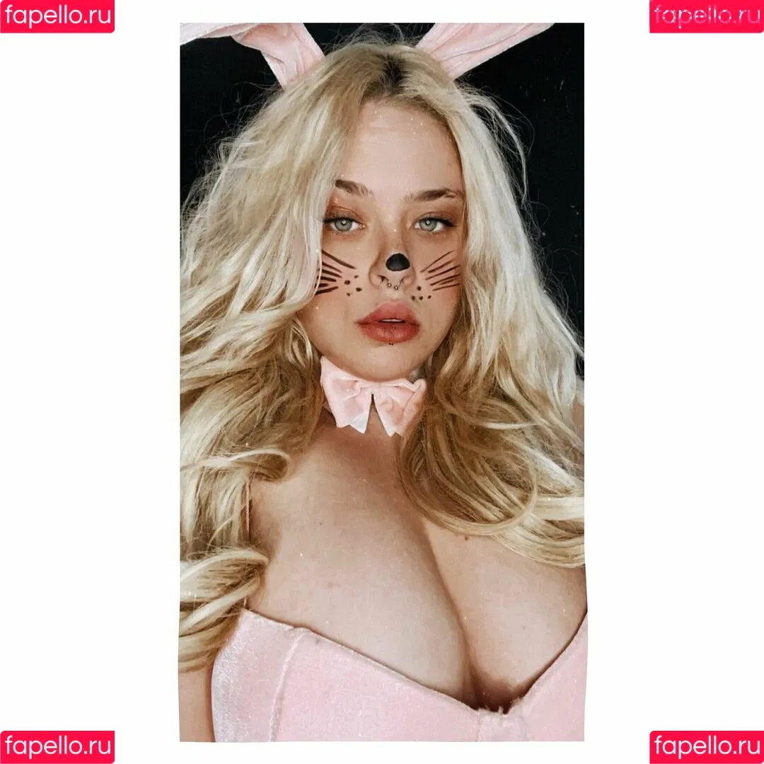 lizzynips Onlyfans Photo Gallery 