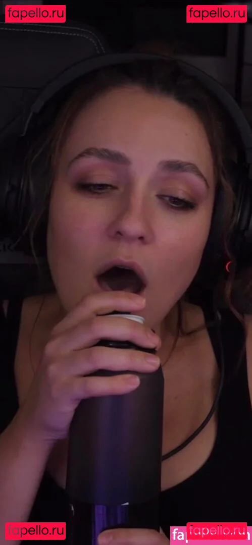 Regina Hixt Onlyfans Photo Gallery 