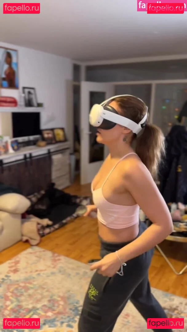 Regina Hixt Onlyfans Photo Gallery 