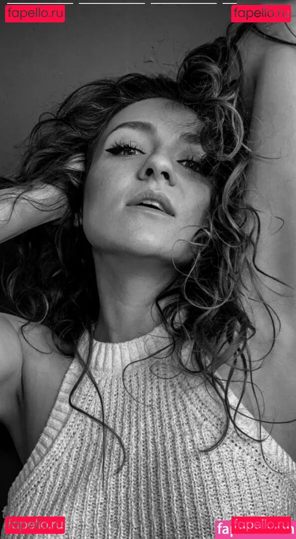 Regina Hixt Onlyfans Photo Gallery 