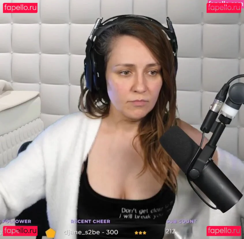 Regina Hixt Onlyfans Photo Gallery 