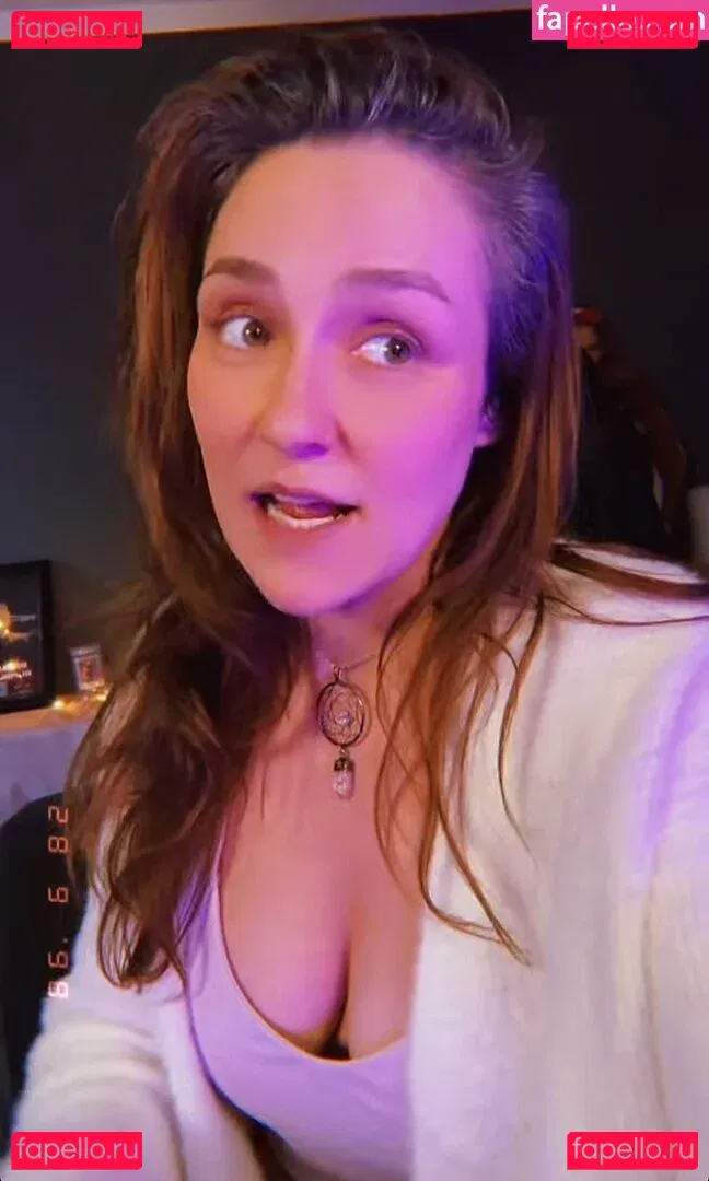 Regina Hixt Onlyfans Photo Gallery 