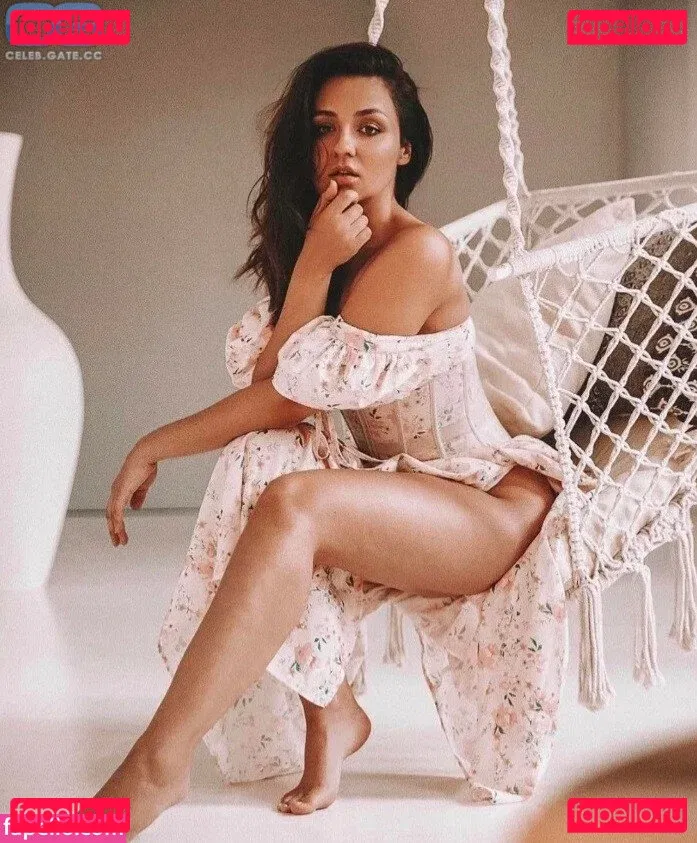 Regina Hixt Onlyfans Photo Gallery 