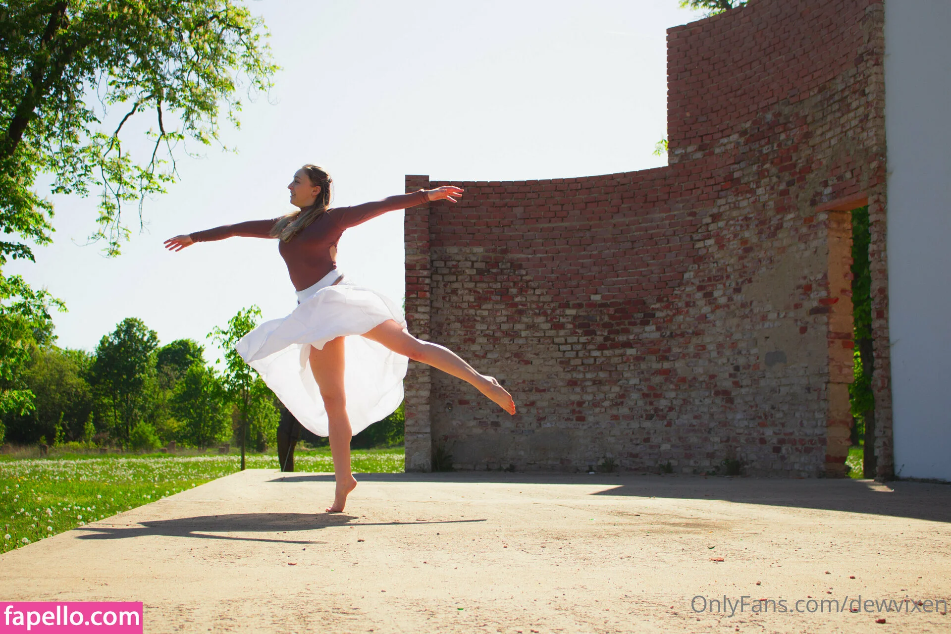 dewvixen Onlyfans Photo Gallery 