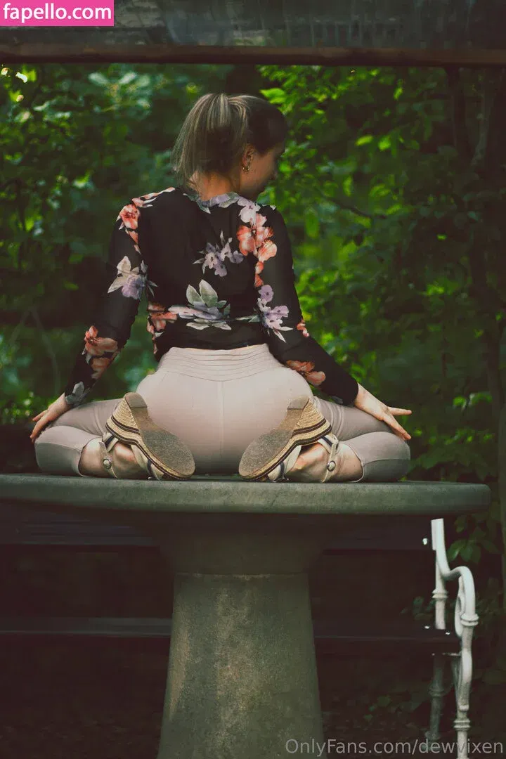 dewvixen Onlyfans Photo Gallery 