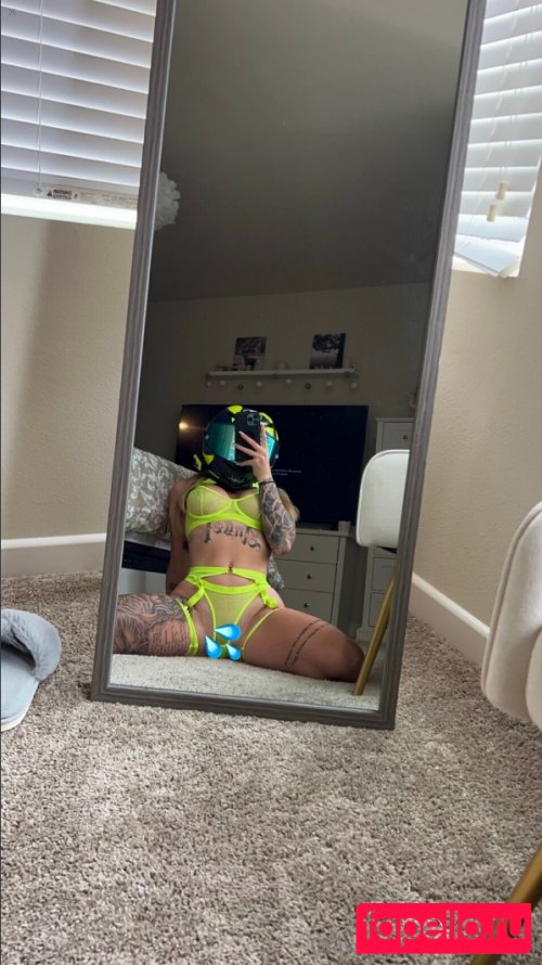 Chalina.l Nude Onlyfans Photo 23