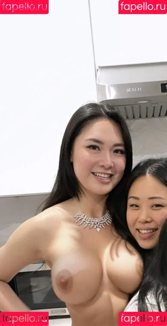 Vivian Yu Onlyfans Photo Gallery 