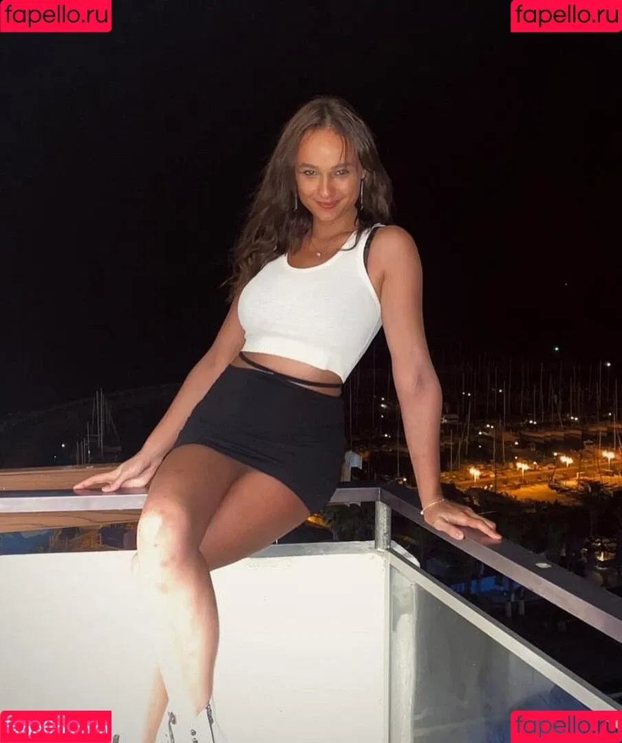 Elinor Ifrah Onlyfans Photo Gallery 