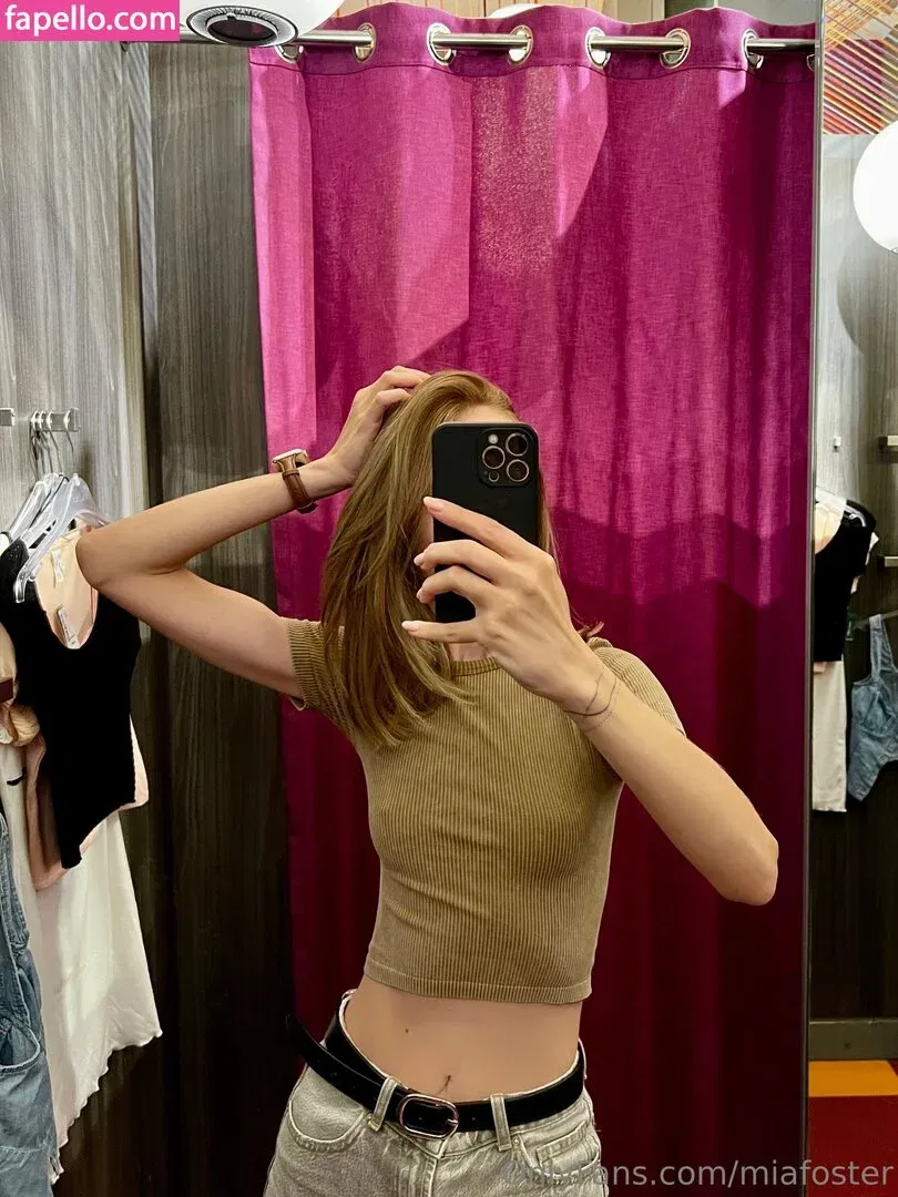 miafoster Onlyfans Photo Gallery 