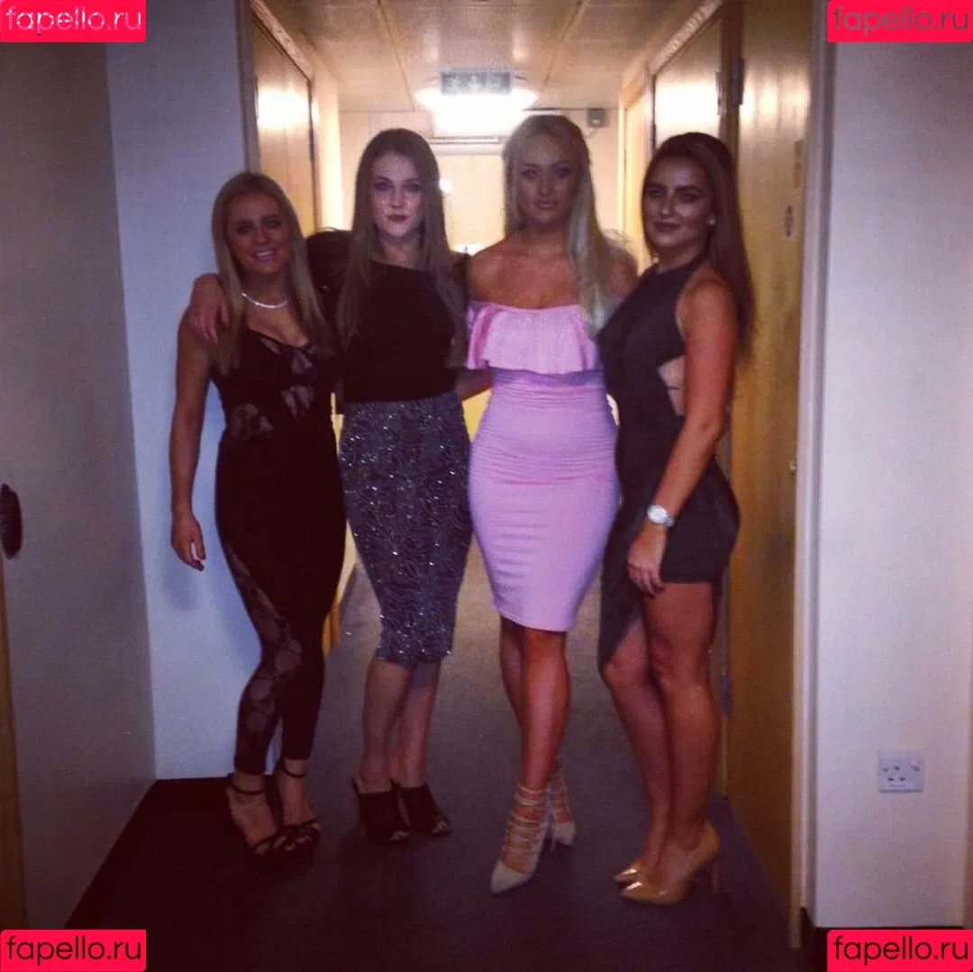 Milly Watts Onlyfans Photo Gallery 