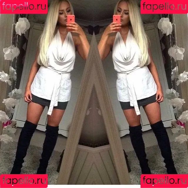Milly Watts Onlyfans Photo Gallery 