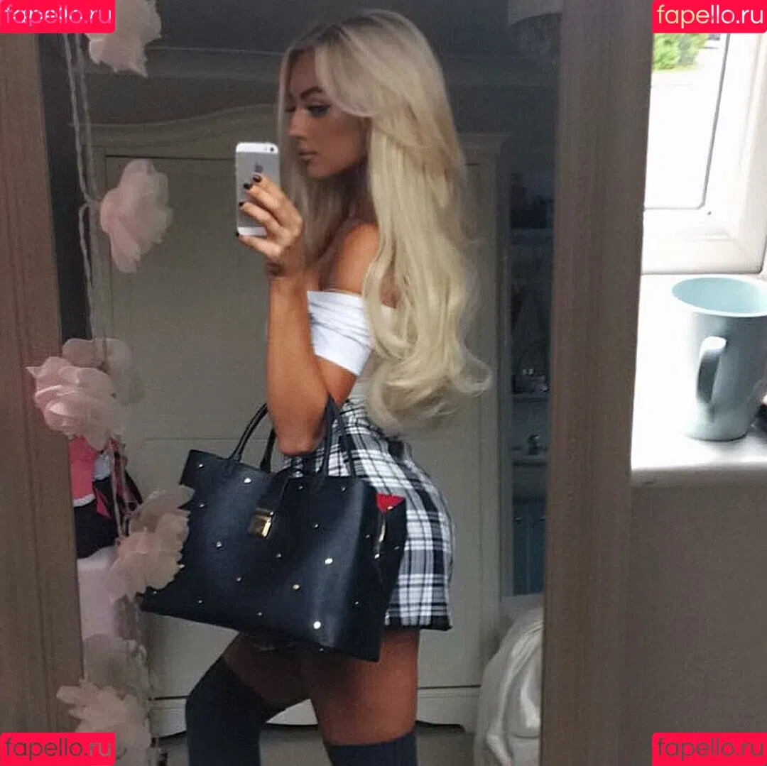 Milly Watts Onlyfans Photo Gallery 