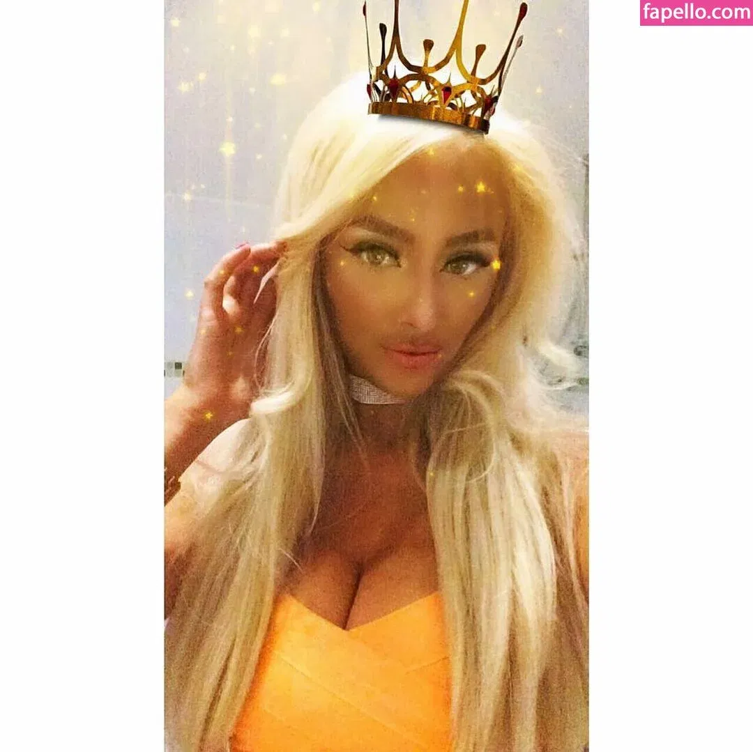 Milly Watts Onlyfans Photo Gallery 