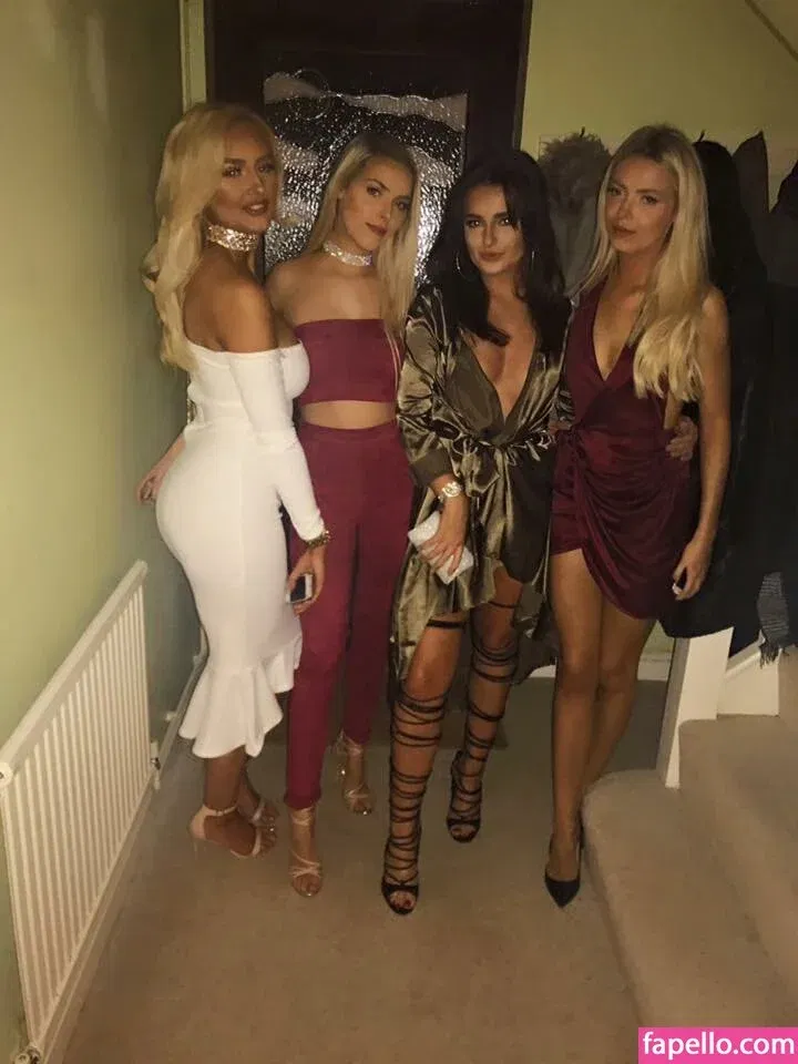 Milly Watts Onlyfans Photo Gallery 