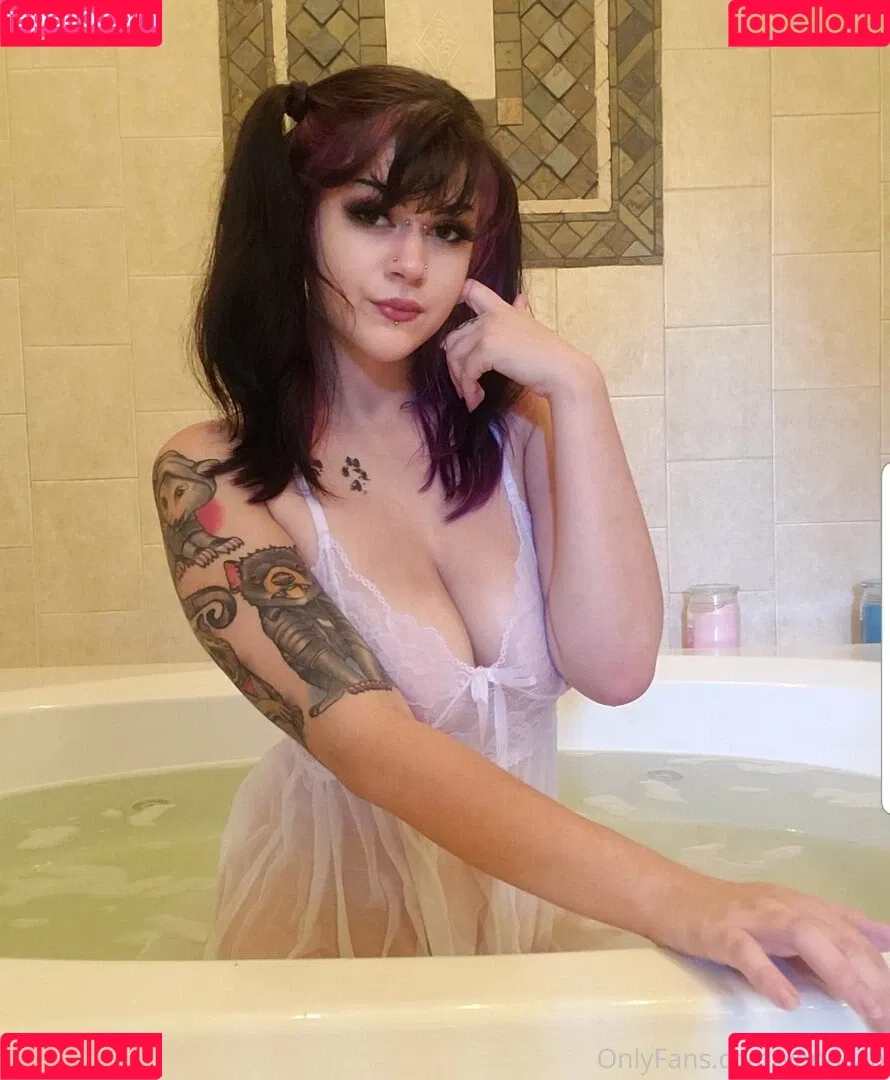 SleepiSocialist Onlyfans Photo Gallery 