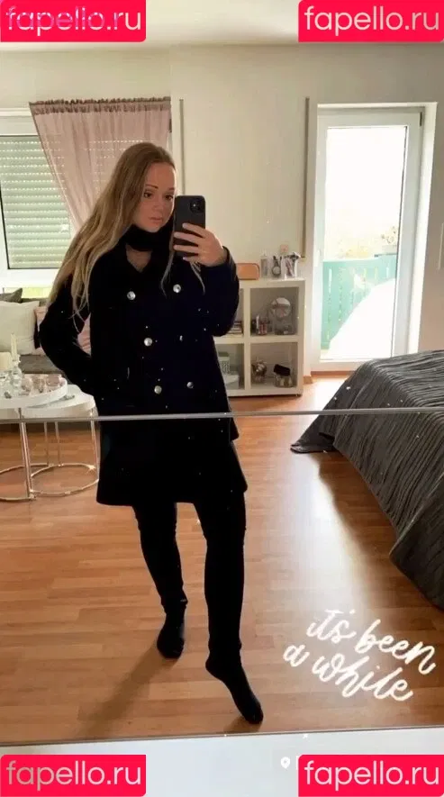 Laura-Helen Kleinert Onlyfans Photo Gallery 