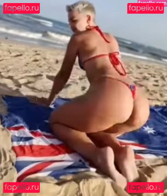 Patricia Zovia Onlyfans Photo Gallery 