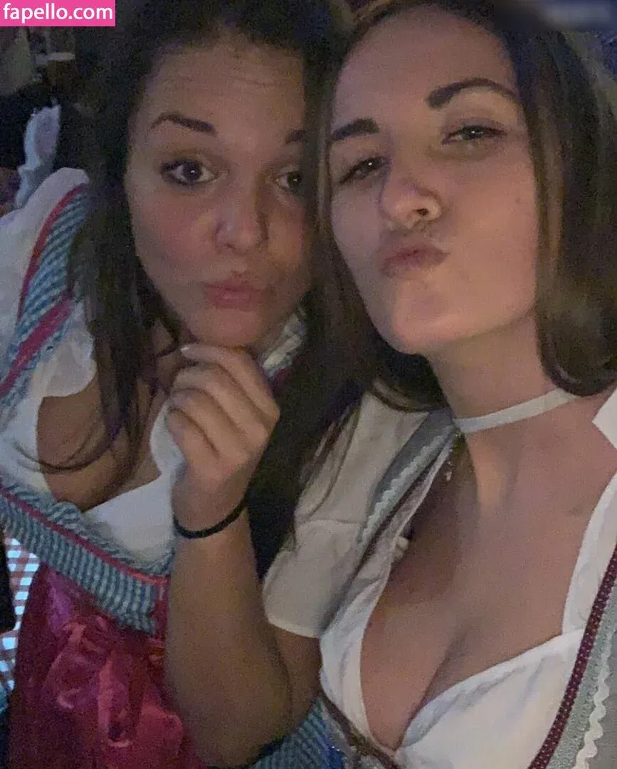 Kim Füngeling Onlyfans Photo Gallery 