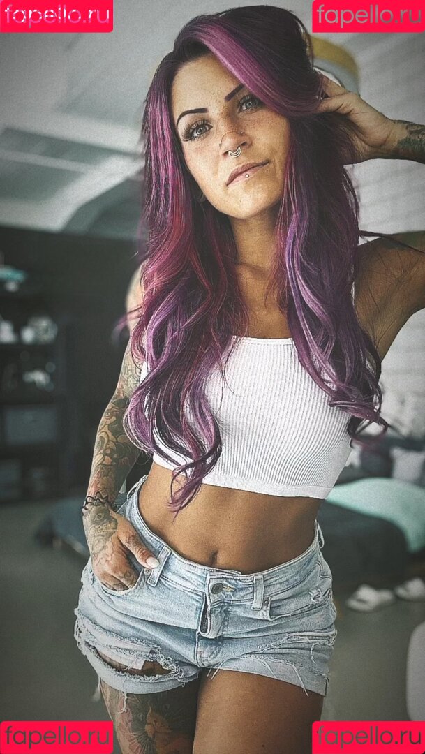 Nancy Mietzi Onlyfans Photo Gallery 