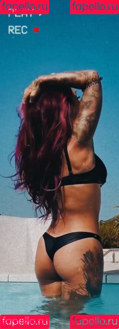 Nancy Mietzi Onlyfans Photo Gallery 