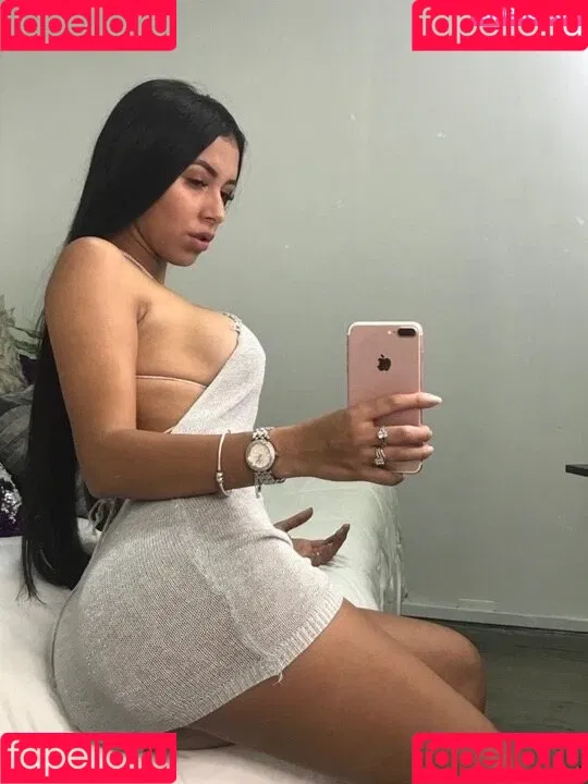 Dahyn Onlyfans Photo Gallery 
