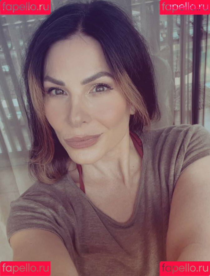 Lucrezia Millarini Onlyfans Photo Gallery 