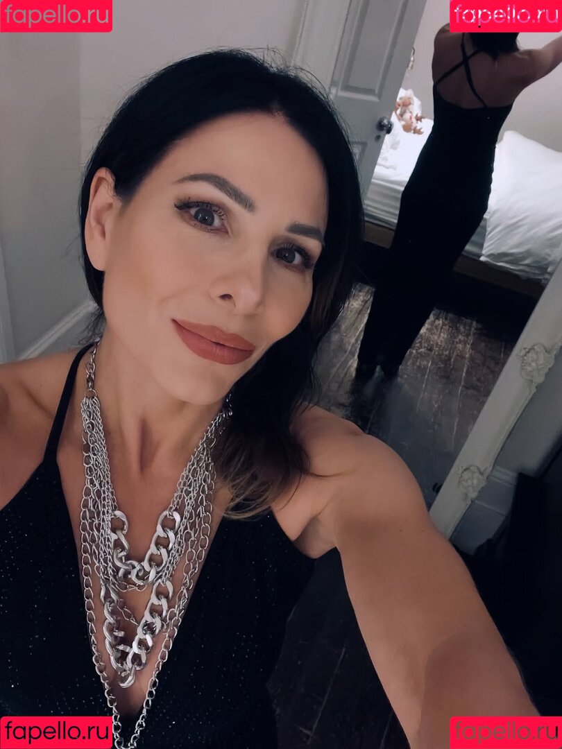 Lucrezia Millarini Onlyfans Photo Gallery 