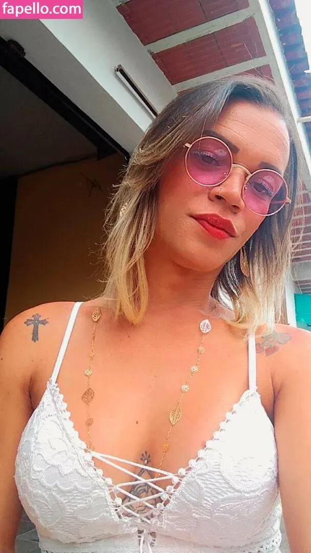 Laiza Lavier Onlyfans Photo Gallery 