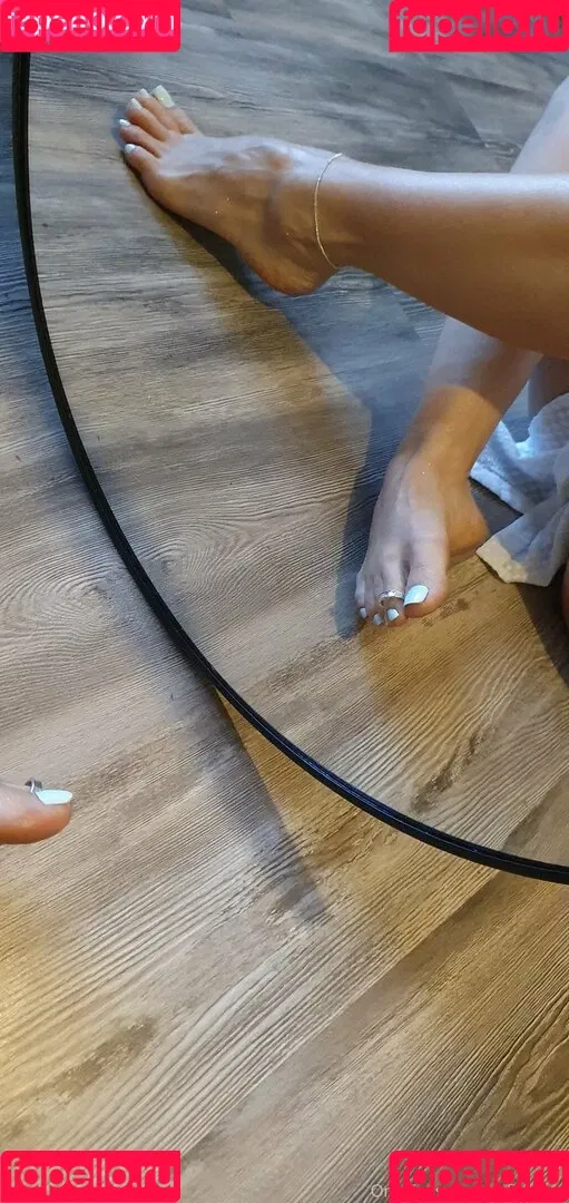 sofiastoes Onlyfans Photo Gallery 