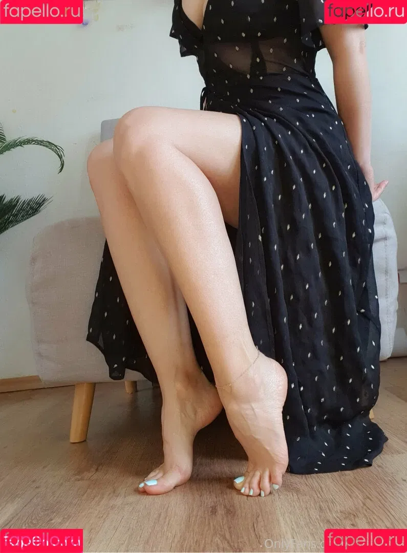 sofiastoes Onlyfans Photo Gallery 