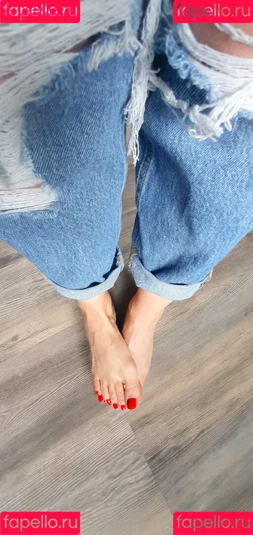sofiastoes Onlyfans Photo Gallery 