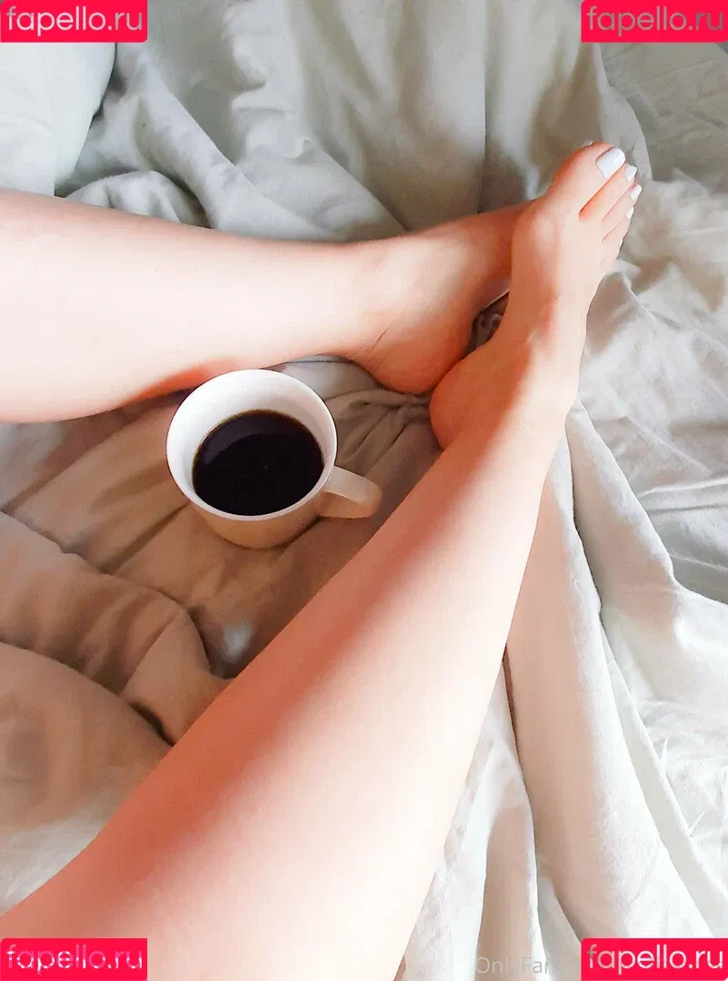 sofiastoes Onlyfans Photo Gallery 