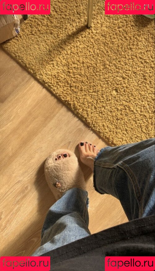 sofiastoes Onlyfans Photo Gallery 