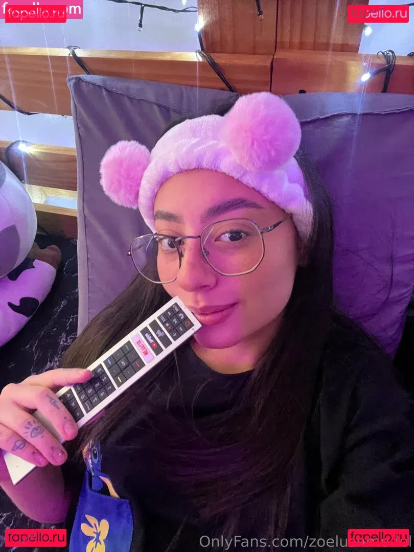 zoelushmodel Onlyfans Photo Gallery 