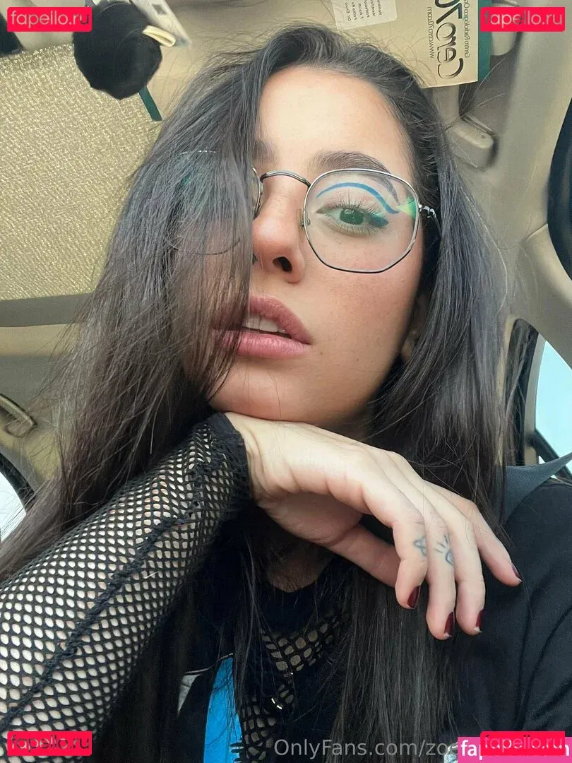 zoelushmodel Onlyfans Photo Gallery 