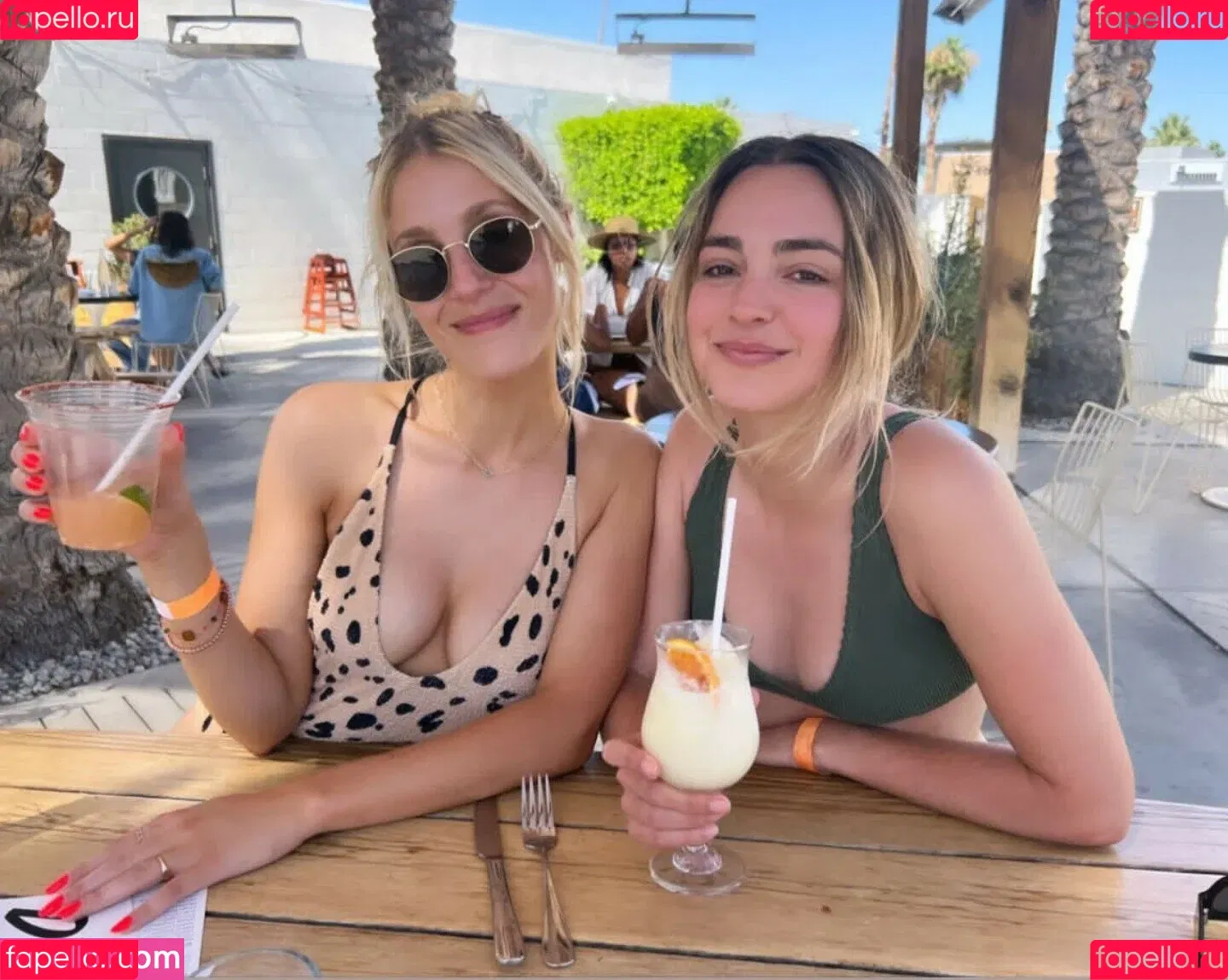 Lisa Gilroy Onlyfans Photo Gallery 