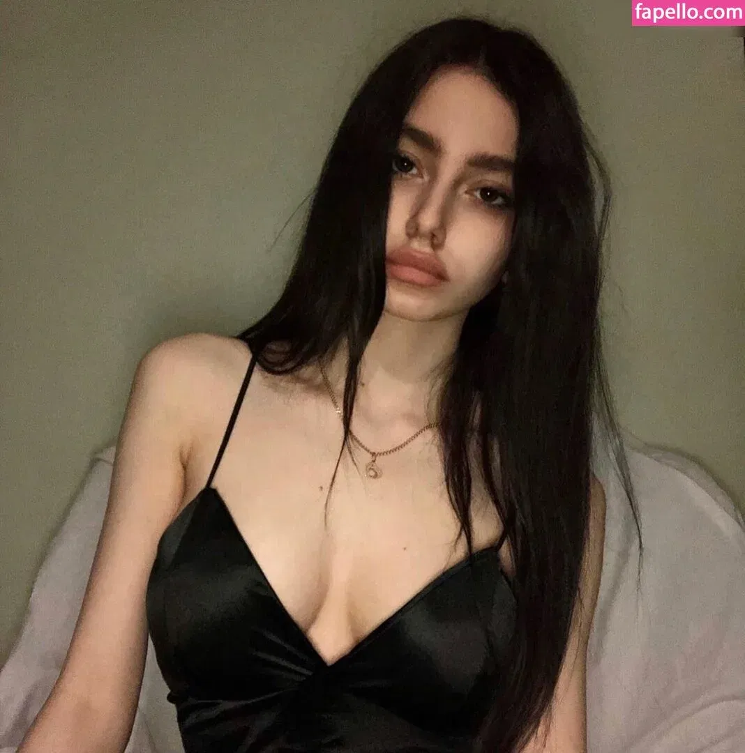 mariannamosesova Onlyfans Photo Gallery 